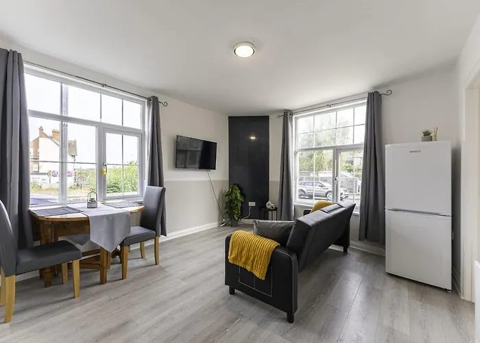 Comfy Stay 1 Bedroom Apartment
