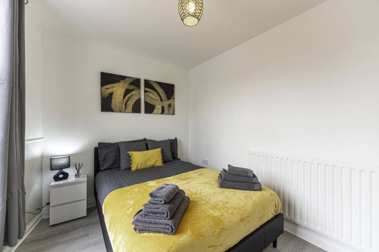 Comfy 1 Bedroom *